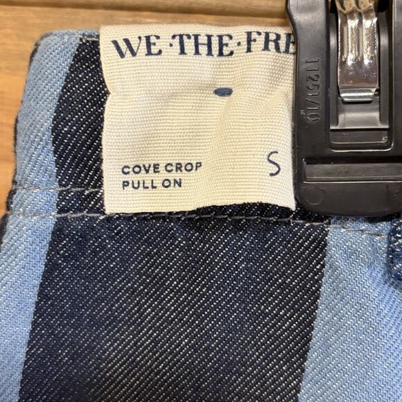 Free People We The Free Cove Crop Pull On Jeans Size Small Button Fly Beach Boho - Picture 13 of 16